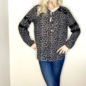 Michael Kors | Flowy leopard print blouse with lace  | size L